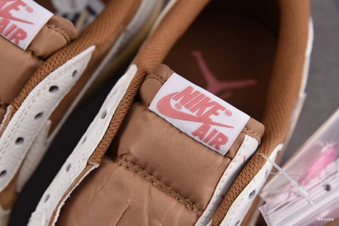 Cheap TBK Travis OG DM7866-106 x Scott AJ 1 Low SP 0816